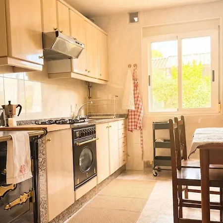 Charming House In Silleda